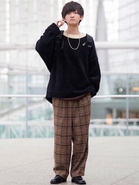 「アイテム（タンクトップ、ブラウン系）」を使った、こめさん（メンズ・177cm）の秋コーディネート