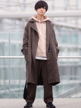 「INTER FACTORY（インターファクトリー）のWEARISTA Suzu × INTER FACTORY　ヨーク付きステッチパーカー（パーカー）」を使った、こめさん（メンズ・177cm）の冬コーディネート