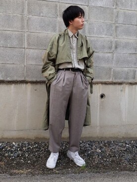 「stein」｜「アイテム（トレンチコート）」を使った、yutaさん（メンズ・175cm）の春コーディネート
