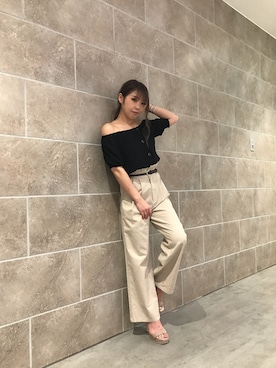 江澤加奈子さんのコーディネート