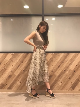 江澤加奈子さんのコーディネート