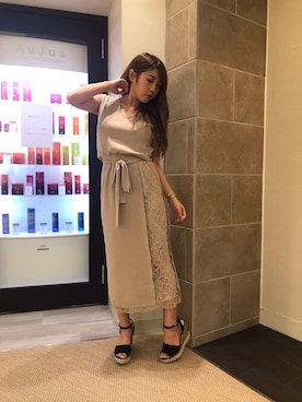 江澤加奈子さんのコーディネート