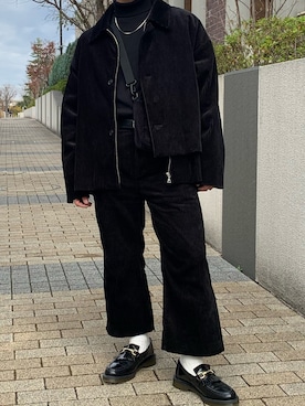 「HARE（ハレ）のアイテム（セットアップ）」を使った、スパイラル綿棒さん（メンズ・160cm）の冬コーディネート
