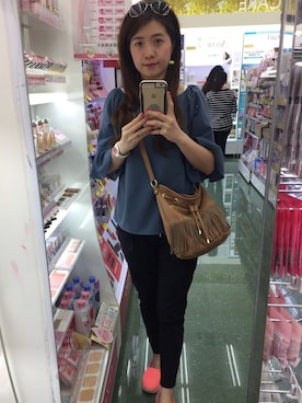 「vieso（ヴィエソ）のアイテム」を使った、Doris Changさん（レディース・160cm）の春コーディネート