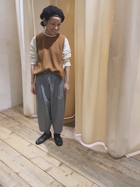 「アイテム（ベスト、イエロー系）」を使った、hiroseさん（レディース・155cm）の秋コーディネート