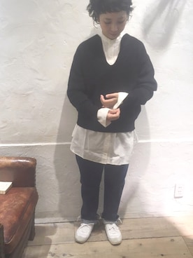 「RNA-N（アールエヌエーエヌ）のアイテム（デニムパンツ）」を使った、hiroseさん（レディース・155cm）の秋コーディネート