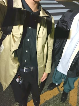 「menswear」｜「アイテム（ステンカラーコート）」を使った、てつさん（メンズ・176cm）の春コーディネート