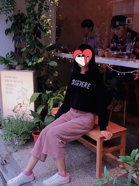 「6IXTY8IGHTのアイテム（パンツ）」を使った、Makiさん（レディース・163cm）の春コーディネート