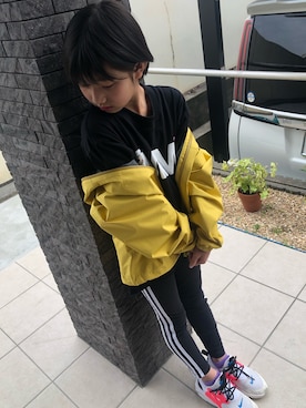 「THE NORTH FACE（ザノースフェイス）のアイテム（トップス、イエロー系）」を使った、☆kaho☆さん（キッズ・135cm）の春コーディネート