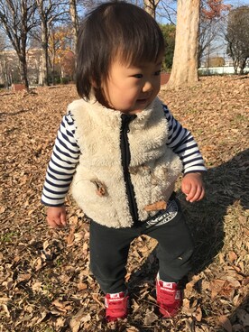 「UNIQLO（ユニクロ）のアイテム（Tシャツ/カットソー、ホワイト系）」を使った、pikari❤︎yuumyさんの冬コーディネート