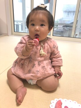 「9ヶ月」｜「アイテム（チュニック）」を使った、Riさん（キッズ・70cm）の春コーディネート