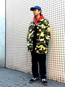 「クリスマス」｜「アイテム（キャップ）」を使った、林 大樹 PERCUTさん（メンズ・170cm）の冬コーディネート