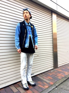 「アイテム（スニーカー、イエロー系）」を使った、林 大樹 PERCUTさん（メンズ・170cm）の冬コーディネート