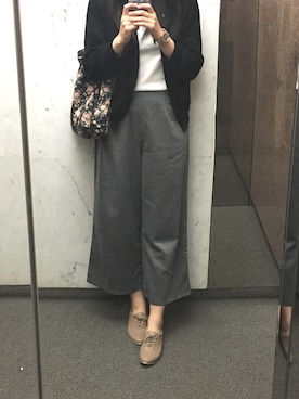 「ESPRIT（エスプリ）のアイテム（腕時計）」を使った、Emily Fungさん（レディース・165cm）の春コーディネート