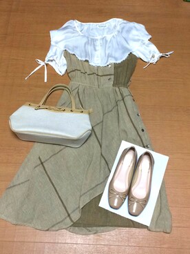 「blondy（ブロンディー）のアイテム」を使った、リサさん（レディース・156cm）の夏コーディネート