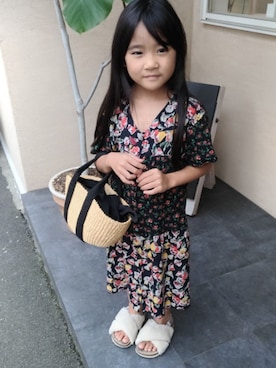 「CIAOPANIC TYPY（チャオパニックティピー）の花柄切替2WAYワンピース（ワンピース、ブラック系）」を使った、sora☆さん（キッズ・124cm）の秋コーディネート