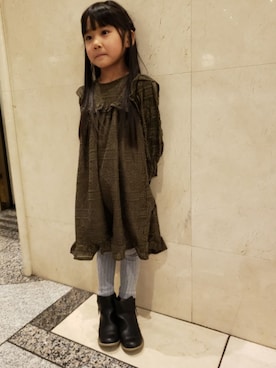 「apres les cours（アプレレクール）のアイテム（レギンス/スパッツ、グレー系）」を使った、sora☆さん（キッズ・124cm）の冬コーディネート