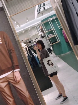 「Selected   （-）のアイテム」を使った、惠さん（レディース・158cm）の春コーディネート