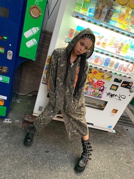 「らふこーで」｜「アイテム（ブーツ）」を使った、ありなさん（レディース・173cm）の秋コーディネート