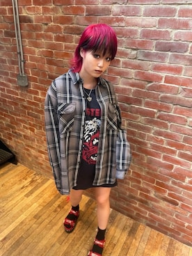 「70'sコーデ」｜「アイテム（アクセサリー）」を使った、ありなさん（レディース・173cm）の夏コーディネート