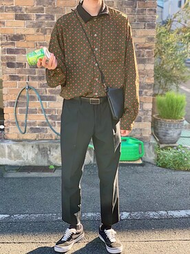 「HARE（ハレ）のTWストレッチスリムパンツ(HARE)（スラックス、ブラック系）」を使った、ユーキ☆ﾐさん（メンズ・168cm）の秋コーディネート