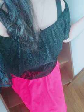 「GU（ジーユー）のアイテム（トップス、ブラック系）」を使った、菜摘さん（レディース・162cm）の春コーディネート