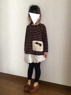 「petit main（プティマイン）のアイテム（モカシン/デッキシューズ）」を使った、hinaさん（キッズ・110cm）の冬コーディネート