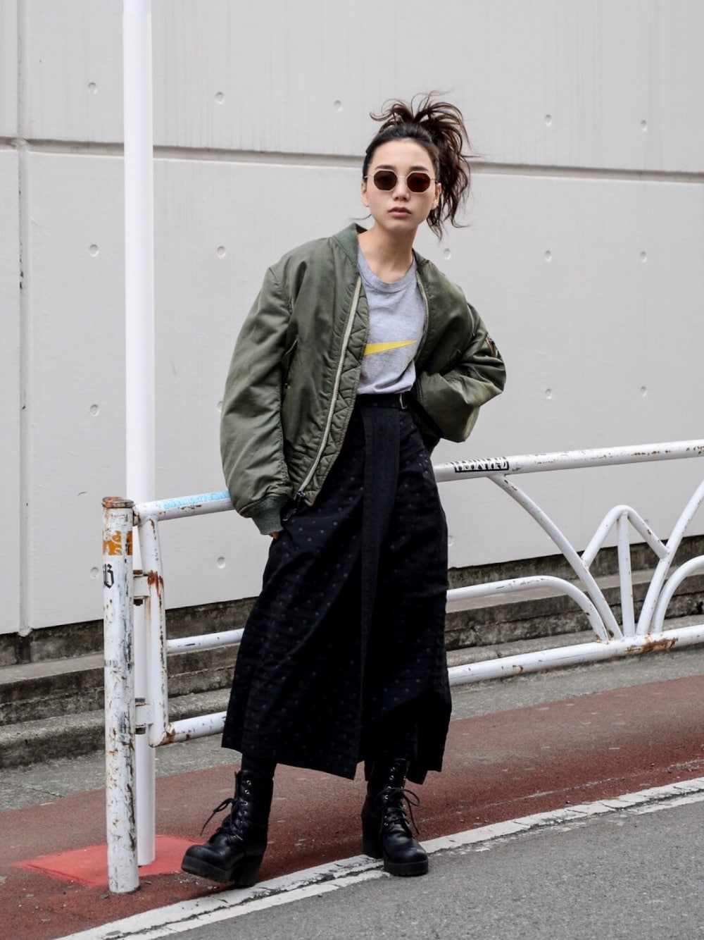 tricot COMME des GARCONSのスカートを使った人気ファッション