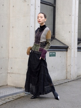 「KENZO」｜「アイテム（スカート）」を使った、仲西さほみさん（レディース・156cm）の秋コーディネート