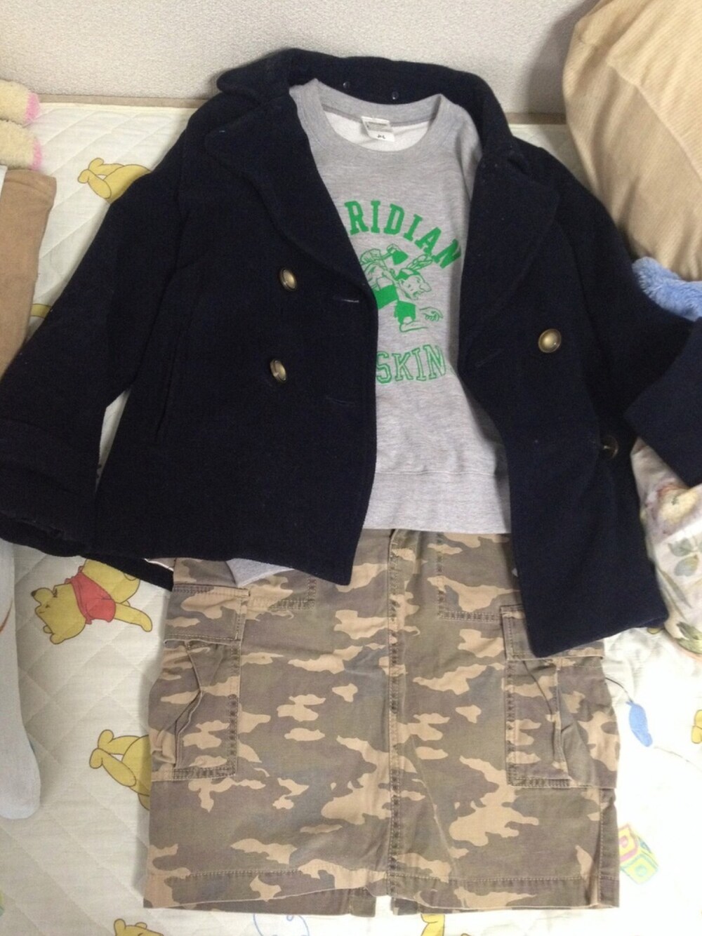 「カジュアル、冬、迷彩」｜「UNIQLOのアイテム（スカート、グリーン系）」を使った、りさん（レディース・166cm）の冬コーディネートの1枚目の写真