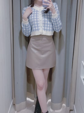 「titty＆Co. PETIT（ティティアンドコープティ）のアイテム（スカート）」を使った、momo☁️さん（レディース・168cm）の秋コーディネート