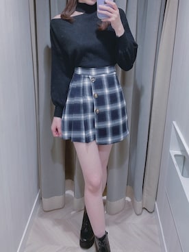 「titty＆Co. PETIT（ティティアンドコープティ）のアイテム（スカート）」を使った、momo☁️さん（レディース・168cm）の秋コーディネート
