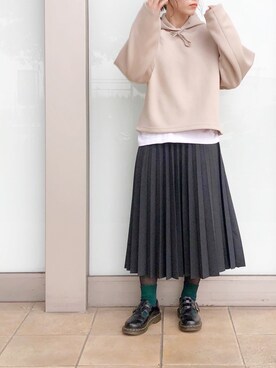 sayaka使用「ユニクロ（ドライソフトスウェットプルパーカ（長袖））」的時尚穿搭