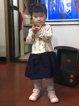「MIKI HOUSE（ミキハウス）のアイテム（その他シューズ）」を使った、火星傻瓜豬さん（キッズ・80cm）の春コーディネート