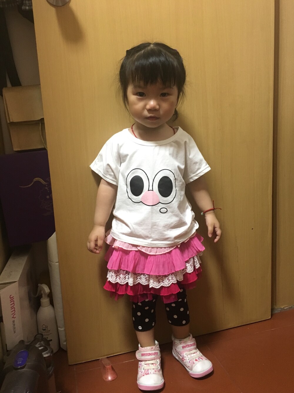 「夏コーデ、百褶裙、大眼睛」｜「MIKI HOUSEのアイテム（その他シューズ、ピンク系）」を使った、火星傻瓜豬さん（キッズ・80cm）の春コーディネートの1枚目の写真