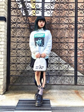 「アイテム（バックパック/リュック、シルバー系）」を使った、aykさん（レディース・157cm）の春コーディネート