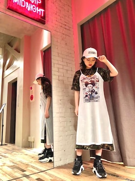 「カモ柄」｜「アイテム（キャップ）」を使った、aykさん（レディース・157cm）の春コーディネート