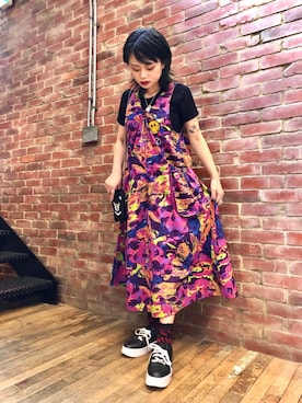 「カモ柄」｜「アイテム（PC・スマホグッズ/家電）」を使った、aykさん（レディース・157cm）の夏コーディネート