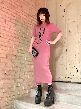 「タイトシルエット」｜「アイテム（財布/小物）」を使った、aykさん（レディース・157cm）の春コーディネート