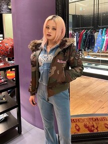 HYSTERIC GLAMOUR（ヒステリックグラマー）の「CREAMY LOGO ショート丈