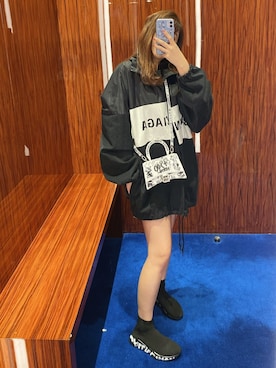 「BALENCIAGA」｜「アイテム（その他アウター）」を使った、tsangmeimeiさん（レディース・157cm）の春コーディネート