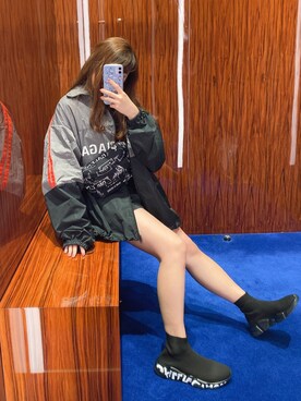 「BALENCIAGA」｜「アイテム（その他アウター）」を使った、tsangmeimeiさん（レディース・157cm）の春コーディネート