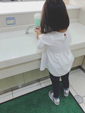 「NEW BALANCE（ニューバランス）の◆new balance KV996（スニーカー）」を使った、koha*amuさん（キッズ・110cm）の夏コーディネート