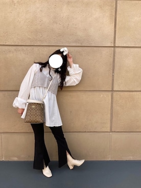 「GRL（グレイル）のセンタープレスフレアパンツ（その他パンツ）」を使った、ぷりんさん（レディース・163cm）の春コーディネート