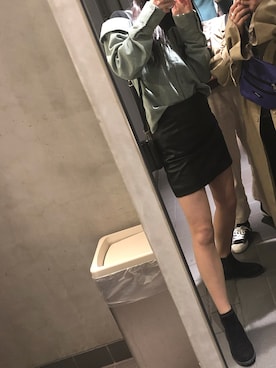 「EMODA」｜「アイテム（ブーティ）」を使った、Miuさん（レディース・164cm）の冬コーディネート