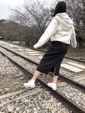 「卒業旅行」｜ﾓﾓｶさん（レディース・158cm）の春コーディネート