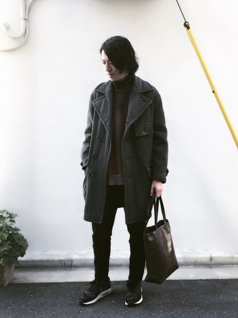 DRIES VAN NOTENのトレンチコートを使った人気ファッション