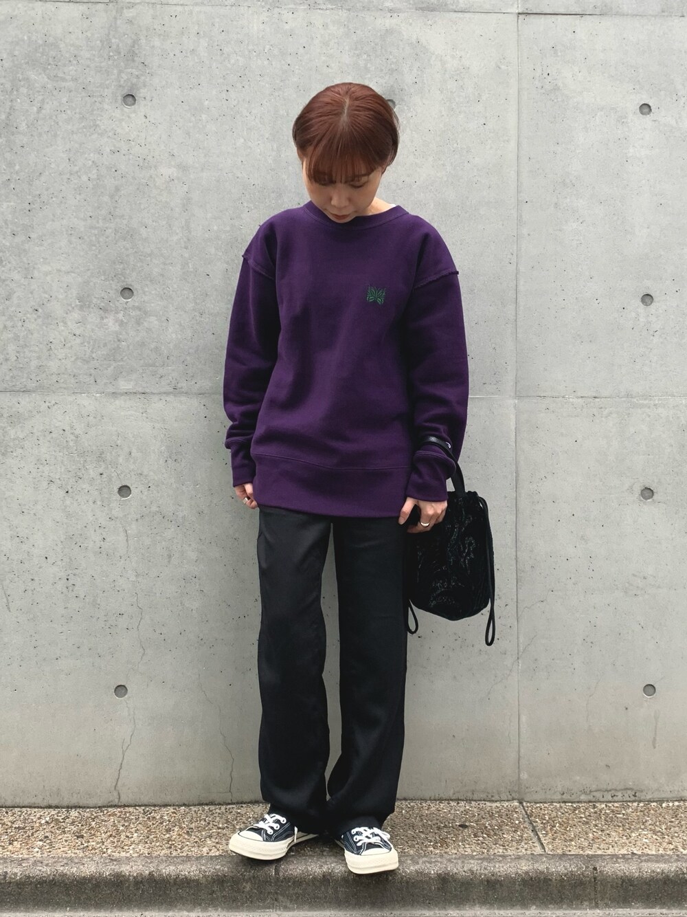 Needlesのスウェット（パープル系）を使った人気ファッション