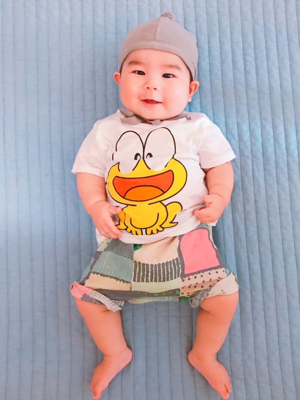 「赤ちゃん、赤ちゃんコーデ、男の子、男の子コーデ、むすこーで」｜「西松屋のアイテム（ママ＆ベビー、ホワイト系）」を使った、ほっぺくんさん（キッズ・70cm）の夏コーディネートの1枚目の写真