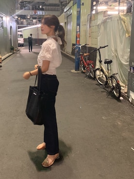 「ブラウス×デニム」｜Mikuさん（レディース・160cm）の夏コーディネート